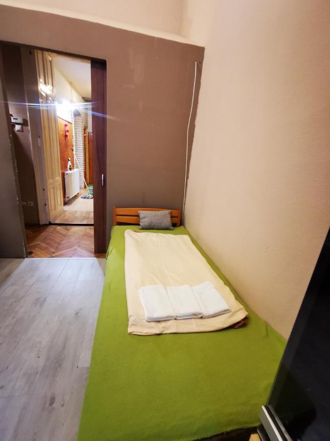 Dob In The Party District Apartment Budapest